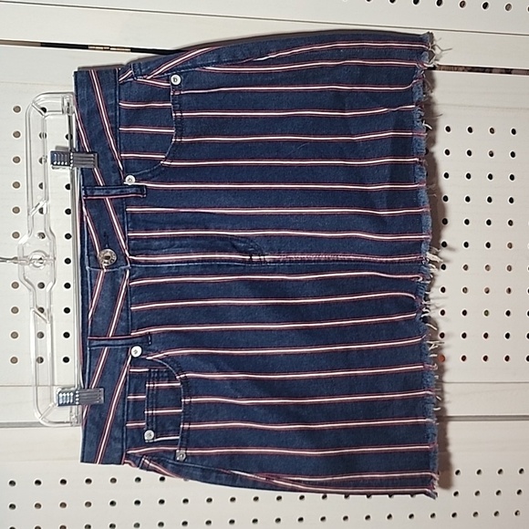 American Eagle Outfitters Stretch Denim High Rise Mini 10 Skirt Distressed - Picture 1 of 10